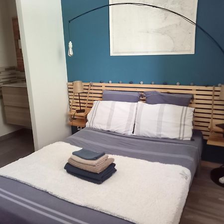 Apartamento Comme A La Maison - Chambre Privee & Sde Attenante - Centre De Lorient, Vannes, Carnac Landaul Exterior foto